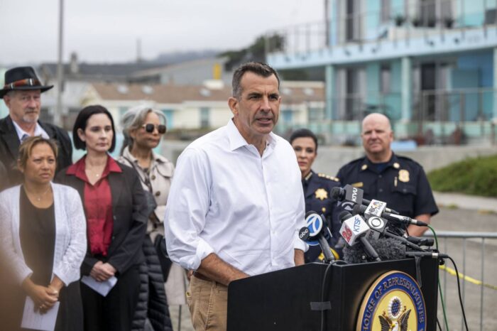 Congressman Calls for Investigation of Russian-Owned Silicon Valley Site